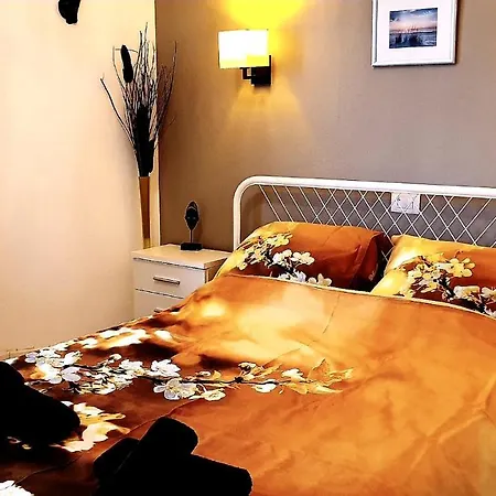 Lovely And Cozy Sea View Ocean Breeze Apartment *