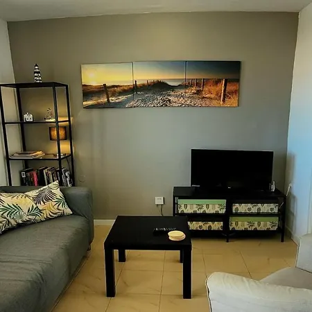 Lovely And Cozy Sea View Ocean Breeze *
