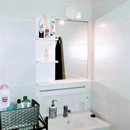 Lovely And Cozy Sea View Ocean Breeze Apartmán